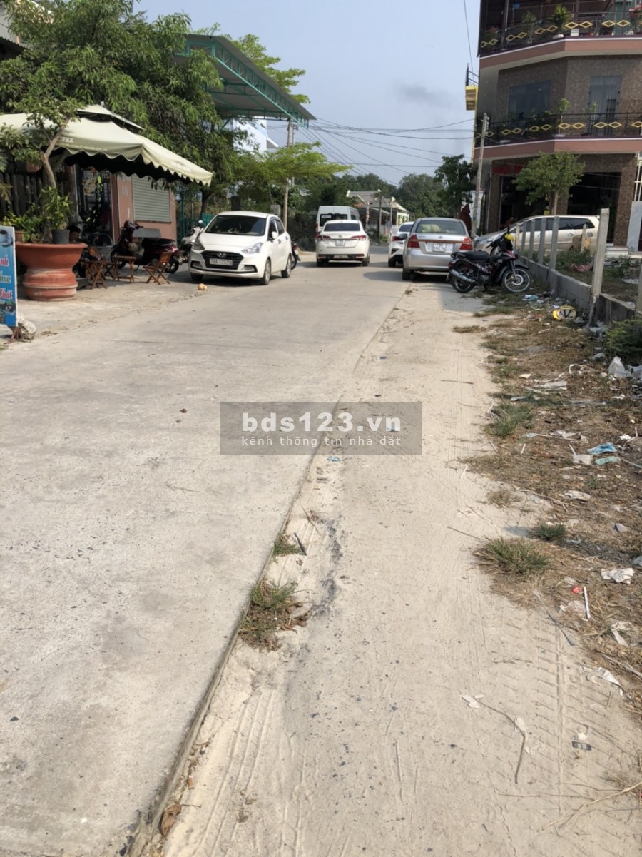 CHÍNH CHỦ BÁN NHANH LÔ ĐẤT GẦN ĐẦM THỦY TRIỀU