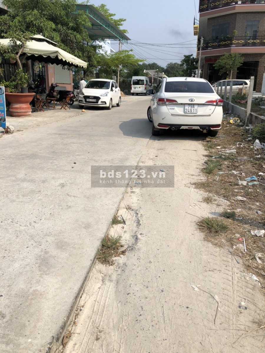 CHÍNH CHỦ BÁN NHANH LÔ ĐẤT GẦN ĐẦM THỦY TRIỀU
