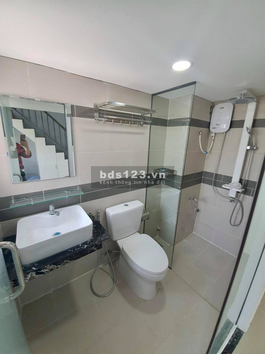 Cho thuê căn hộ dịch vụ đầy đủ nội thất 25m2 quận 7- đầy đủ tiện ích, tiện nghi