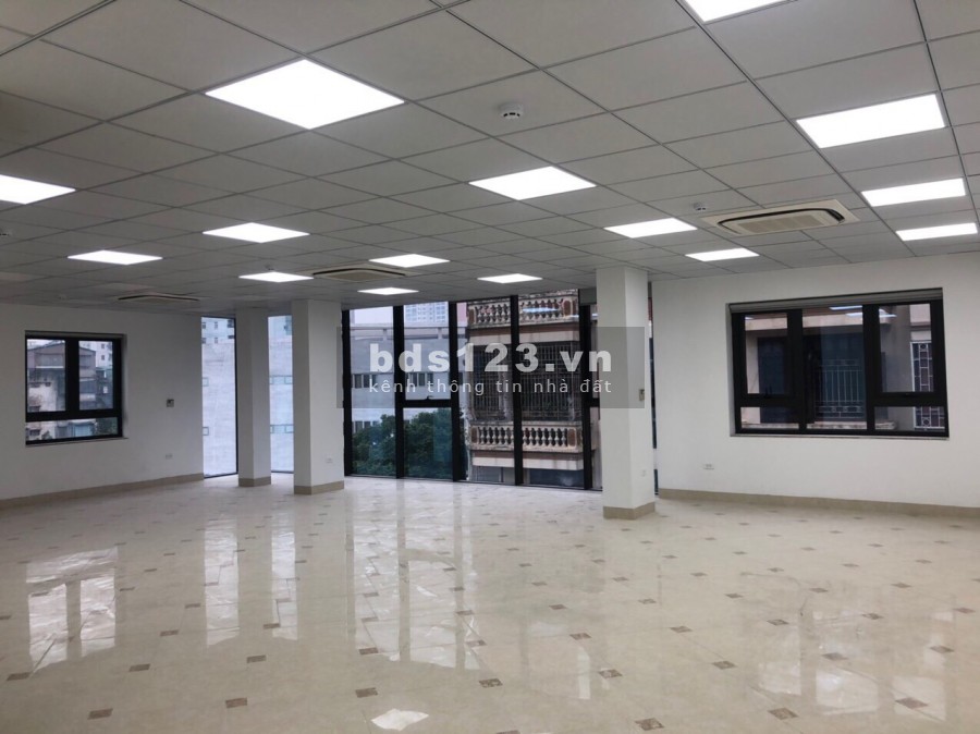 Cho thuê văn phòng tại Hoàng Quốc Việt