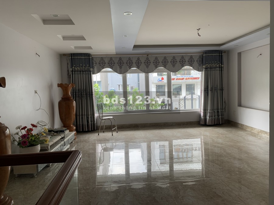 Nhà khu Bình Lợi 6x20, T_3L gồm 5Pn + 6wc, có gara ô tô, nhà đẹp sang trọng cao cấp.