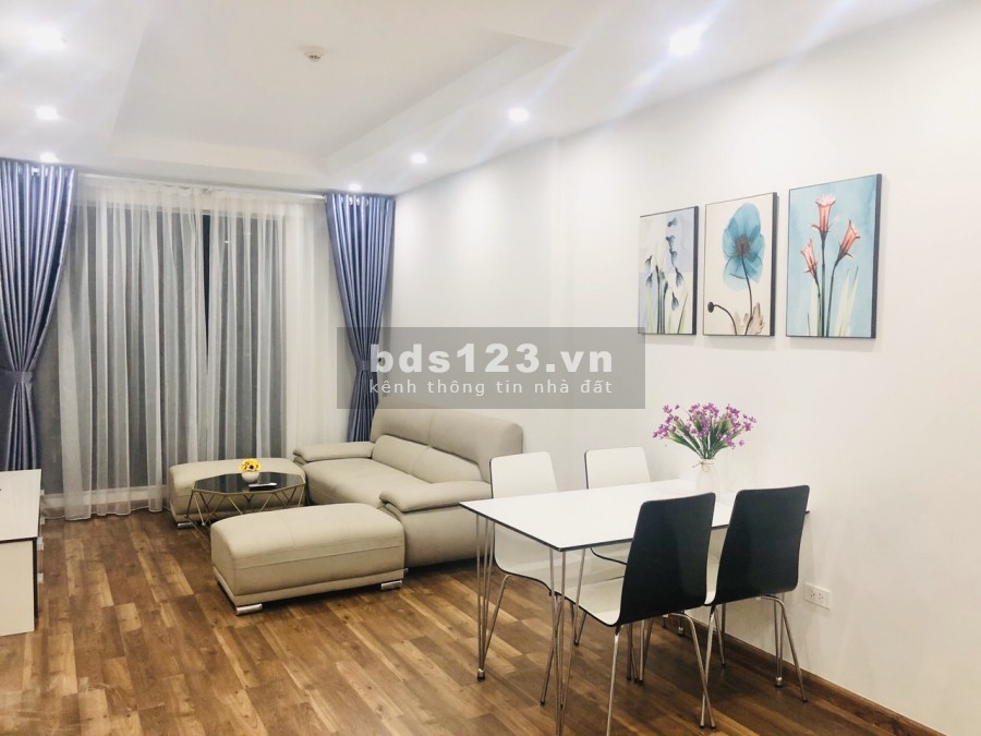 Cho thuê chung cư Goldmark City 136 Hồ Tùng Mậu 83m 2PN 2WC Full nội thất.L/H :0963146006