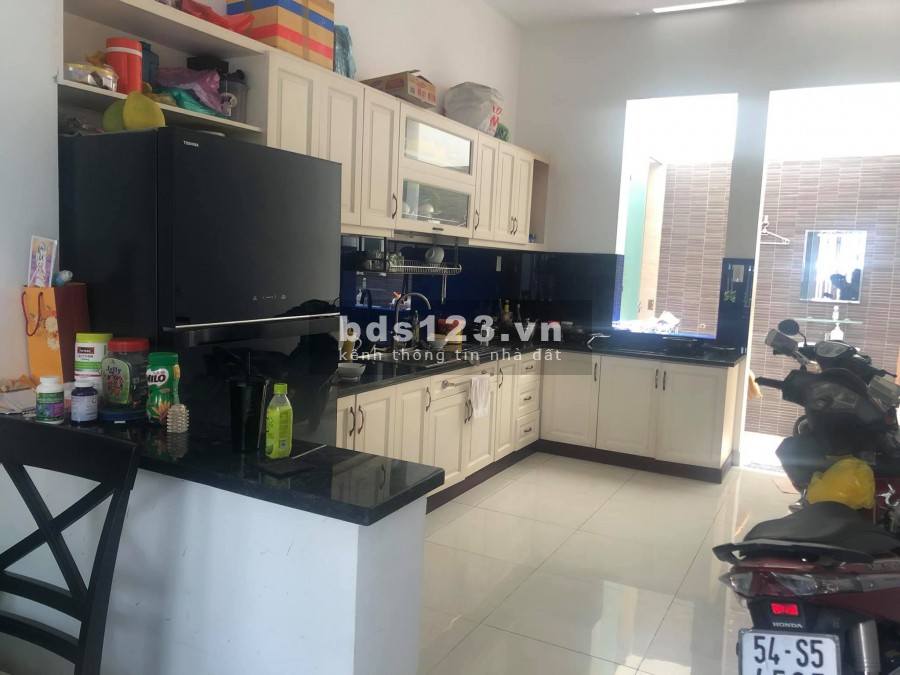 Bán Nhà HXH Nơ Trang Long DT: 116m2, 3L, 7m/8m x 16m, Giá chỉ: 15.5 tỷ.