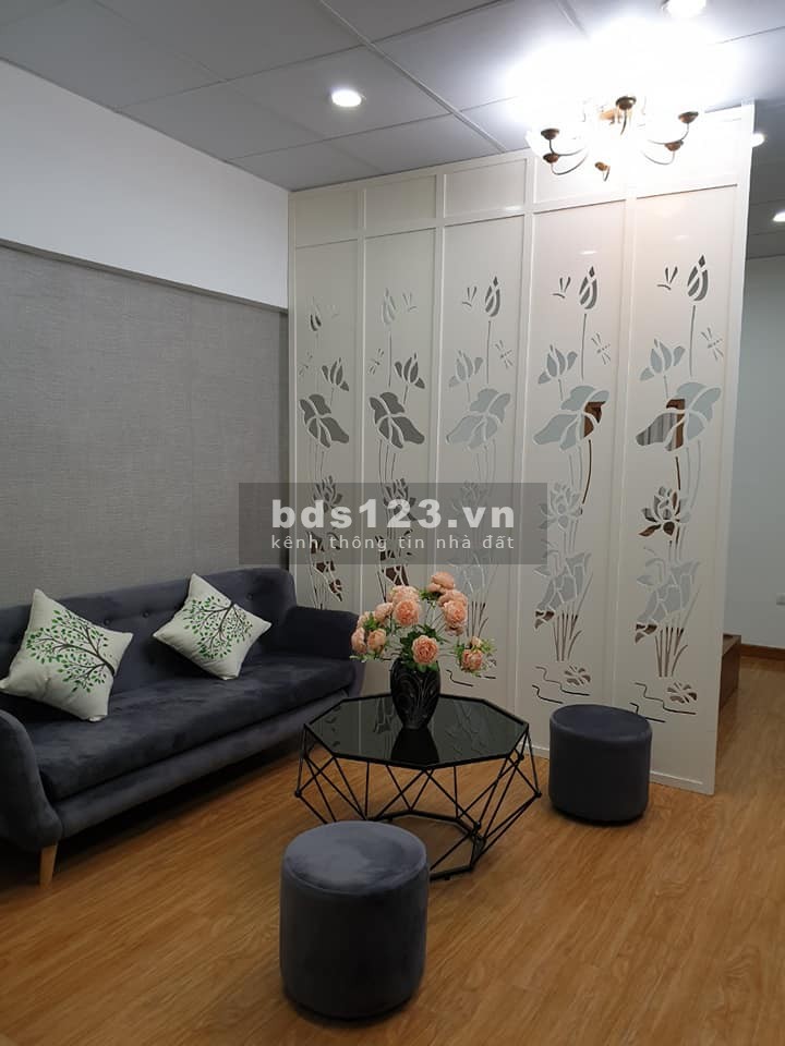 Bán căn hộ tập thể ở Nguyễn Chí Thanh, 2 Ngủ giá 1 Tỷ 500 TR