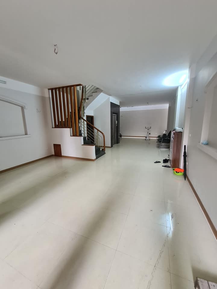 Bán nhà Đặng Xuân Bảng 80m2, MT 5.8m, vỉa hè rộng, thang máy, ô tô tránh, kinh doanh đỉnh
