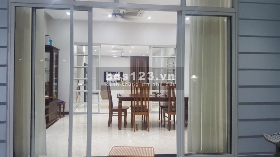 Chính Chủ Cần Bán Biệt Thự Đường Lê Văn Lương. LH 0934868717