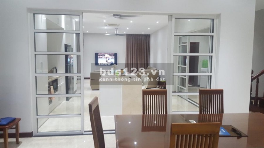 Chính Chủ Cần Bán Biệt Thự Đường Lê Văn Lương. LH 0934868717