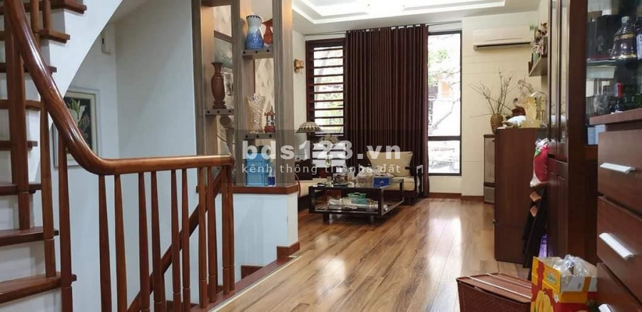 Bán nhà: Mặt phố Nguyễn Cảnh Dị, Hoàng Mai, kinh doanh 54m, 5 tầng, 12.6 tỷ