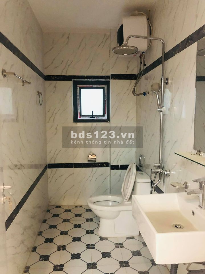 Bán nhà Yên Duyên đẹp rẻ ngõ rộng sổ đỏ chính chủ