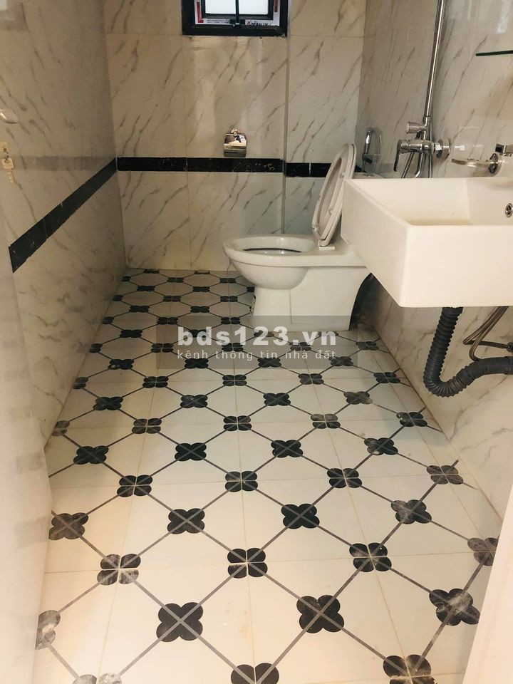 Bán nhà Yên Duyên đẹp rẻ ngõ rộng sổ đỏ chính chủ