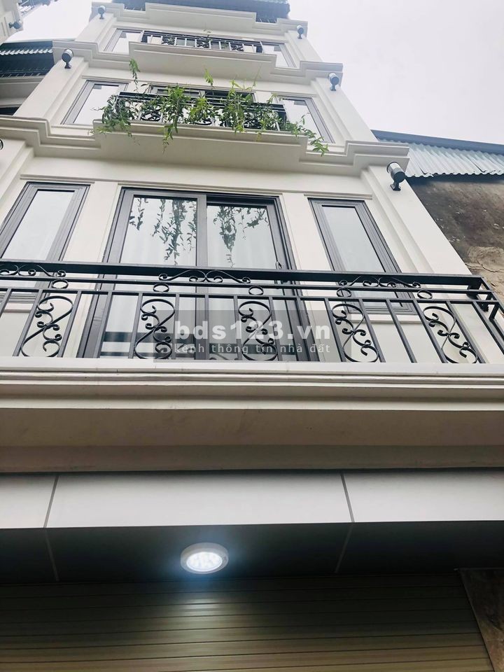 Bán nhà Yên Duyên đẹp rẻ ngõ rộng sổ đỏ chính chủ