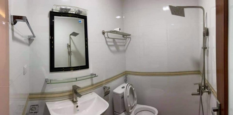 Bán nhà Nguỵ Như Kon Tum 75m2, MT 4m, Oto tránh, gần phố, thang máy, kinh doanh văn phòng