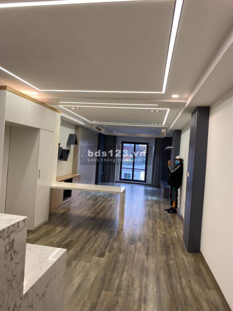 BÁN NHÀ SIÊU PHẨM SVĐ 65M2, 5T Ô TÔ TRÁNH,KD