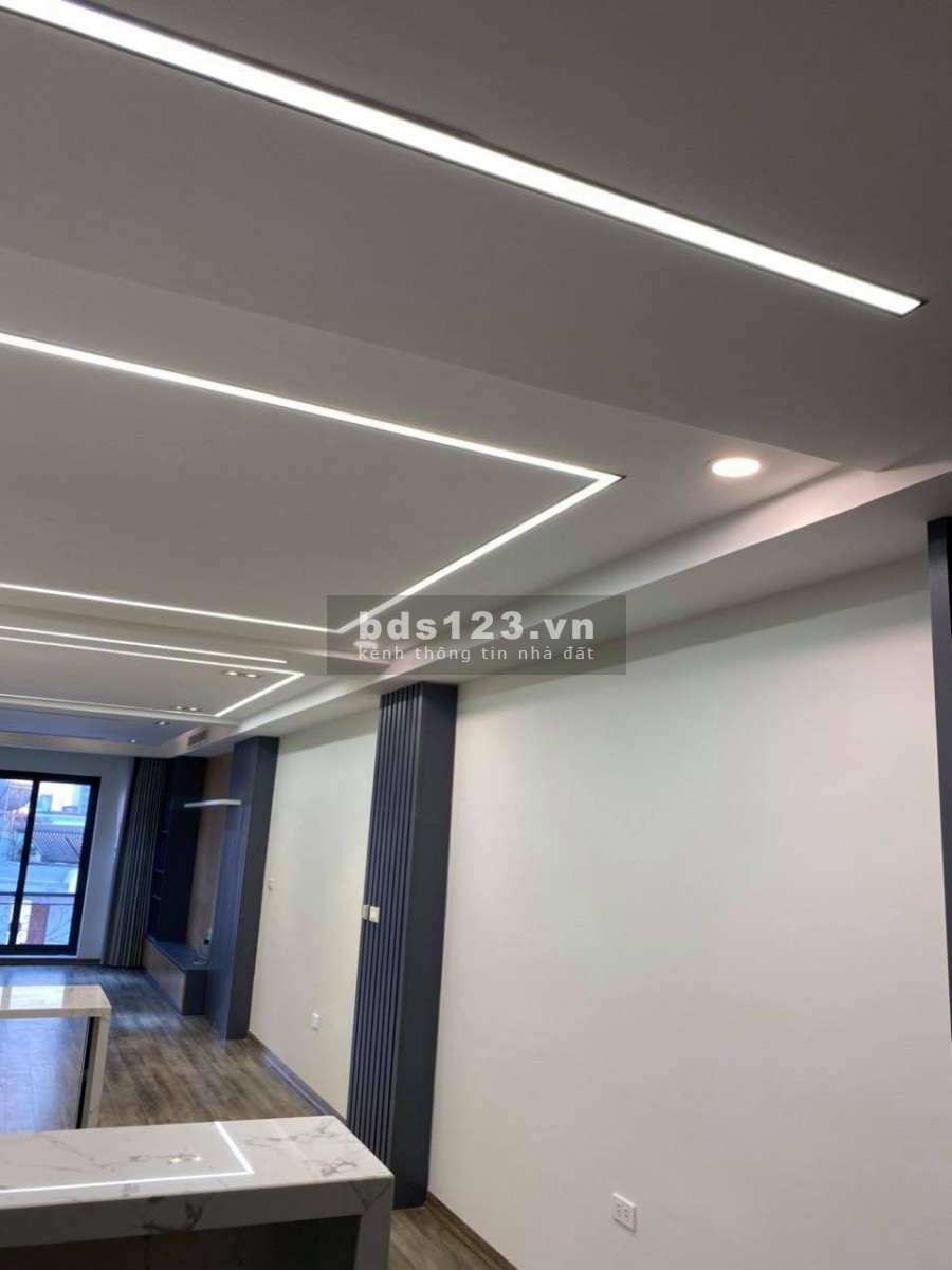 BÁN NHÀ SIÊU PHẨM SVĐ 65M2, 5T Ô TÔ TRÁNH,KD