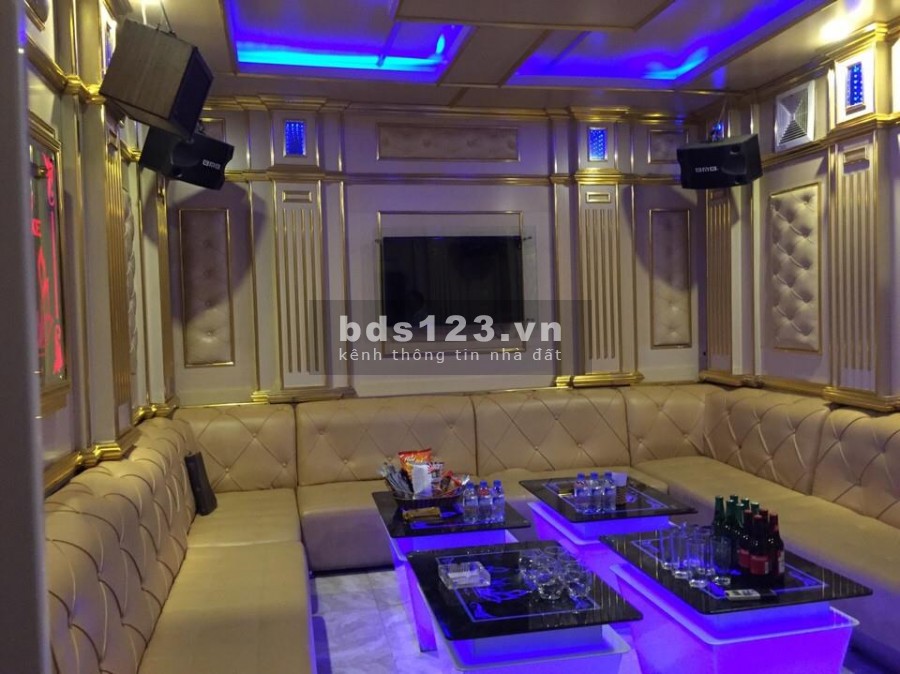 Bán nhà mặt phố Hoàng Quốc Việt, KD VIP, 205m2, 7 Tầng, 6.2m Mặt tiền, 67 Tỷ, LH 039844444
