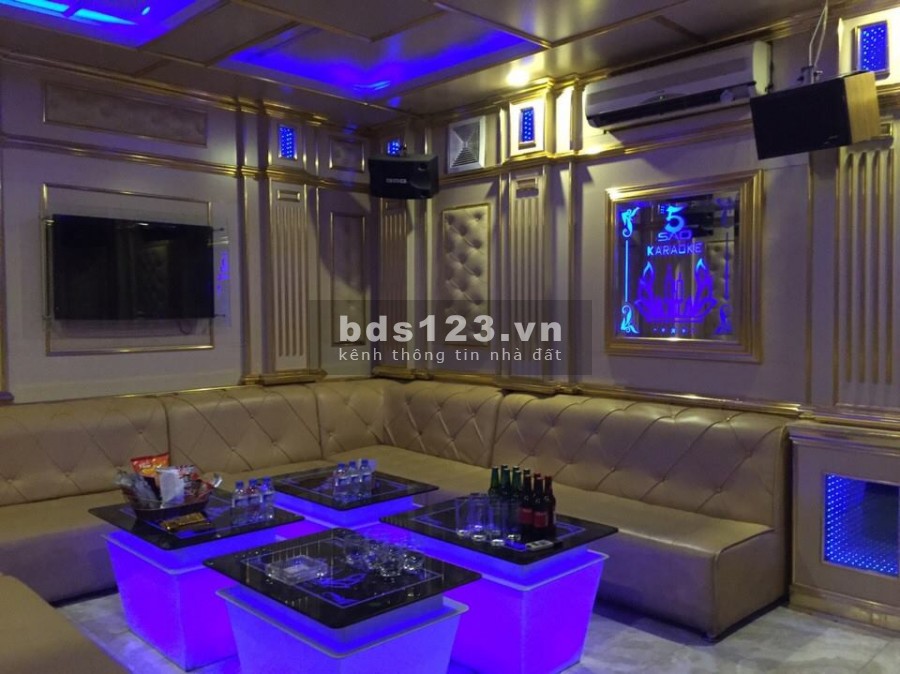 Bán nhà mặt phố Hoàng Quốc Việt, KD VIP, 205m2, 7 Tầng, 6.2m Mặt tiền, 67 Tỷ, LH 039844444