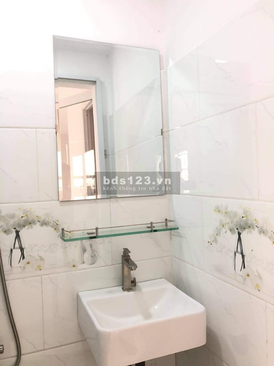 Bán nhà Quận 10 Giá 3Tỷ33 Cách Mạng Tháng Tám Phường 15 Quận 10
