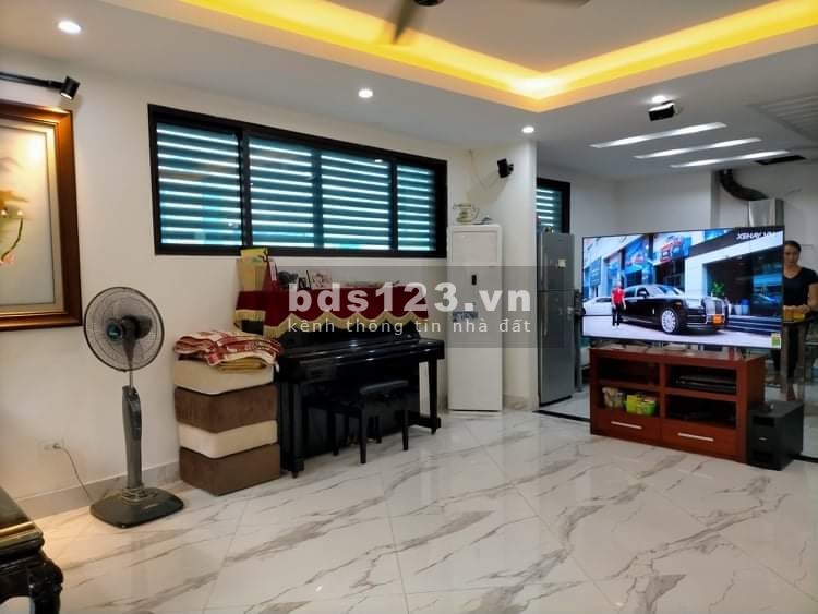 Bán gấp nhà Pháo Đài Láng 70m2 giá 6.6 tỷ - tặng toàn bộ nội thất 500 triệu