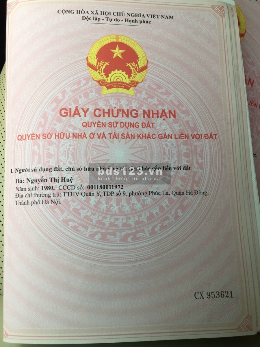 Gần chợ Phú Sơn. cách trường tiểu học Phú Cát 500m
