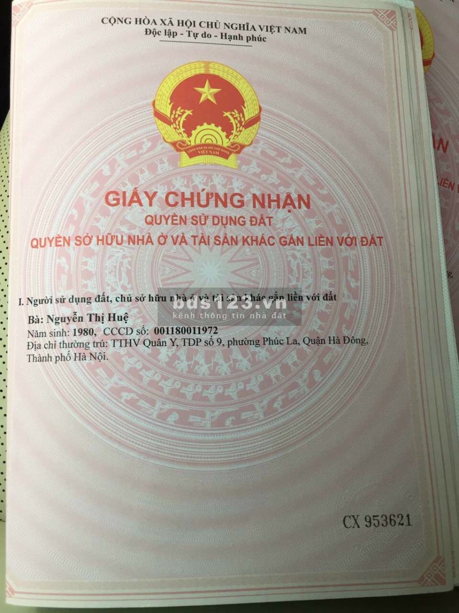 Gần chợ Phú Sơn. cách trường tiểu học Phú Cát 500m