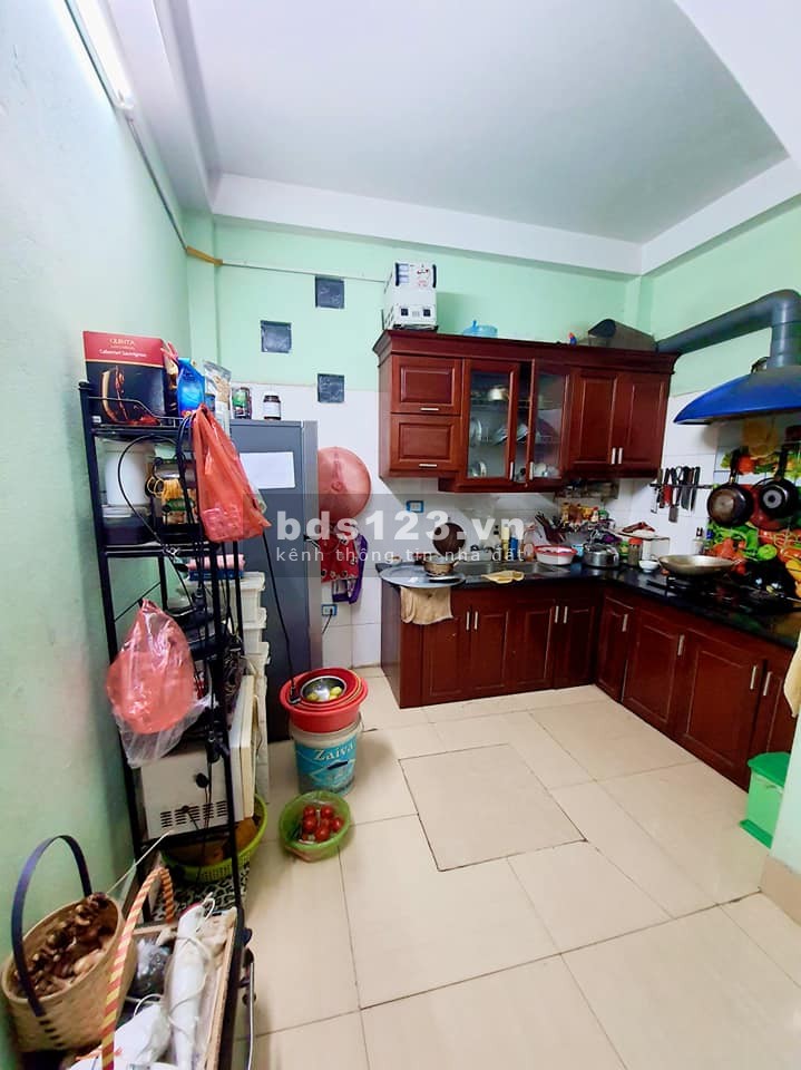 LÔ GÓC 3 MẶT Thoáng, 35m2, 4 tầng. Lĩnh NAM. CHỈ HƠN 2 tỷ
