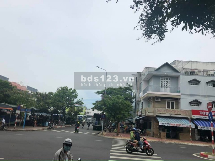 Bán Nhà 2 Mặt Tiền Thuận Tiện Kinh Doanh Buôn Bán Trung Tâm Bà Rịa