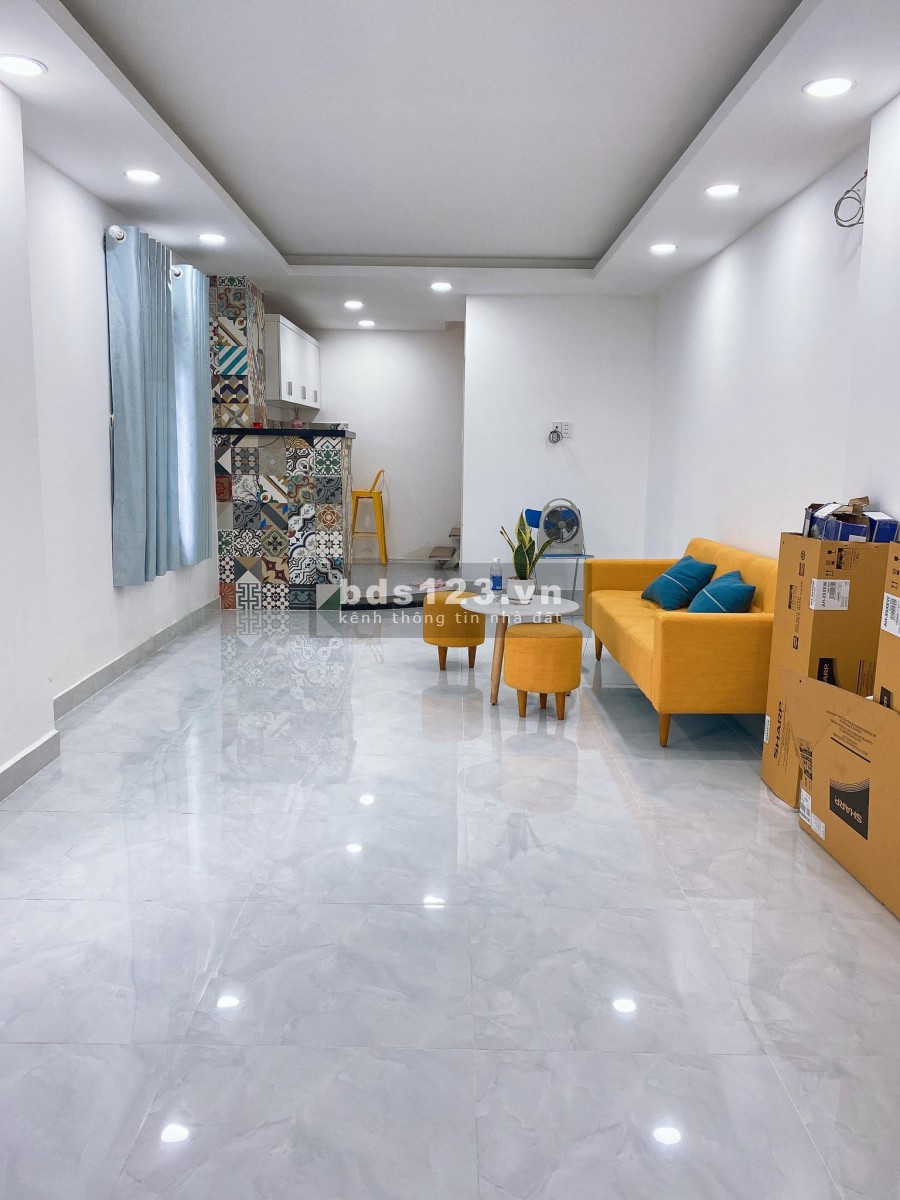 Bán nhà Quận 1 Giá 8Tỷ6 Đường Nguyễn Trãi Phường Nguyễn Cư Trinh Quận 1