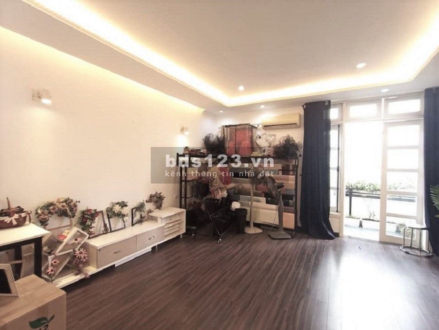 Bán nhà mặt phố Phạm Hồng Thái. Vỉa hè, ô tô, 65m2 6T MT6m nhỉnh 22 tỷ