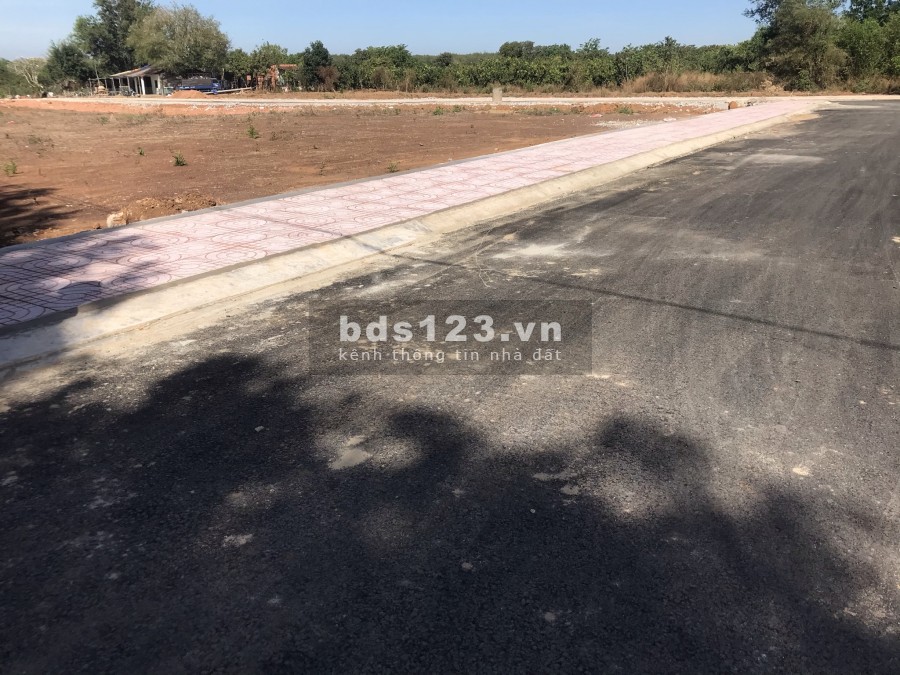 Đất mặt tiền kdl đao yến giá rẻ