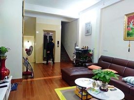 Bán Nhà An Dương Vương, Tây Hồ 80m 5 Tầng Lô Góc, Thang Máy Gara Giá 8 tỷ