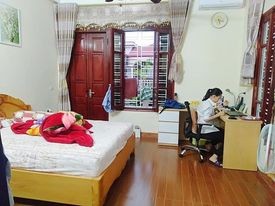 Bán Nhà An Dương Vương, Tây Hồ 80m 5 Tầng Lô Góc, Thang Máy Gara Giá 8 tỷ
