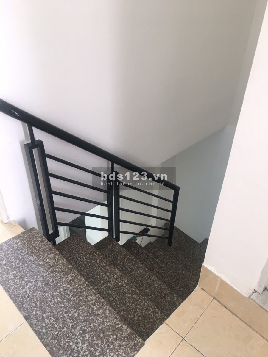 Bán nhà Hot không có căn thứ 2 trong khi phân lô Quận Gò Vấp, giá chỉ 2 tỷ 950