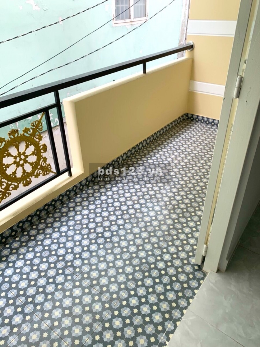 Cần cho thuê Nhà nguyên căn 1 trệt 2 Lầu ST Hẻm Ông Ích Khiêm, Quận 11, 4x13,5m. Giá 9triệu/tháng