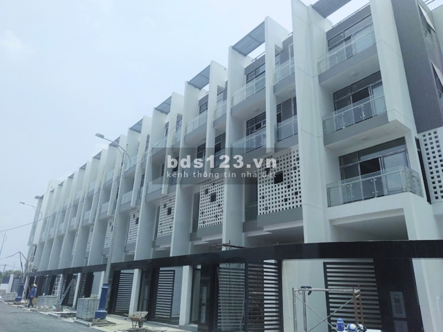 Nhà liền kề trung tâm Quận 2 chung cư Precia Riverside 5 tầng đúc, chiết khấu cao, lh 0912 598 058