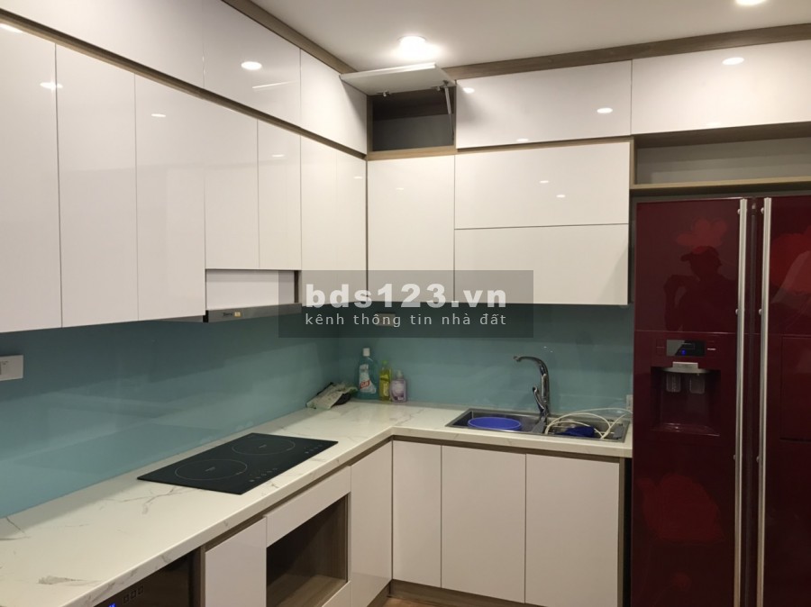 Cho thuê Chung cư Yên Hòa Condominium 3 ngủ full 12 triệu. Lh 0377983070