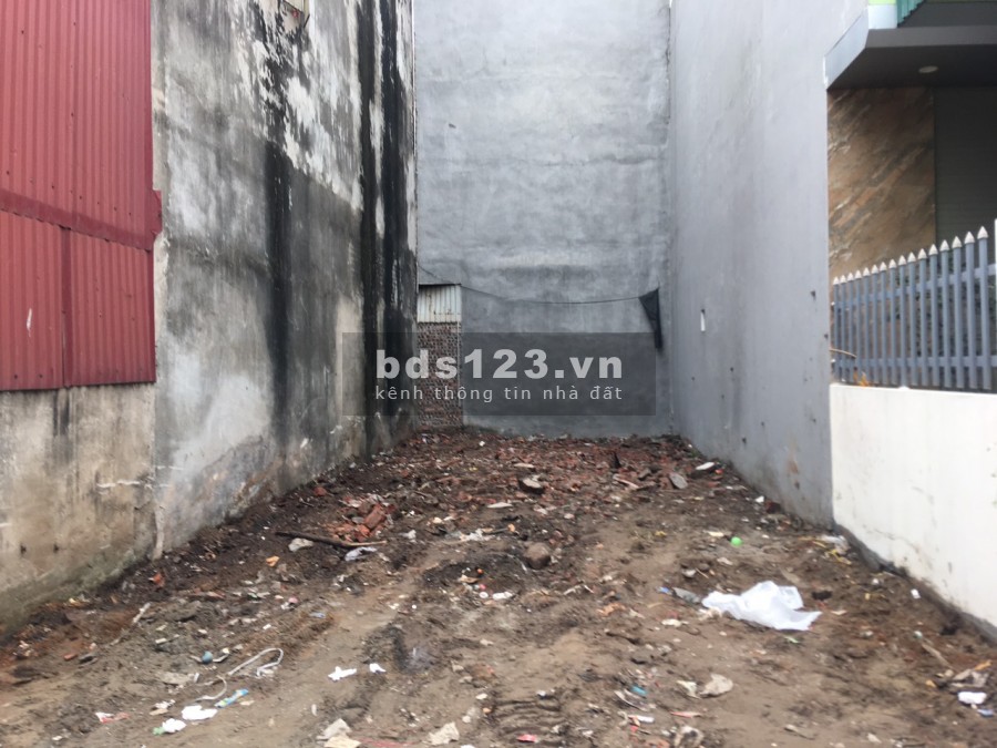 Bán gấp 50m đất tái định cư phố Trạm. Khủng hoảng bán gấp