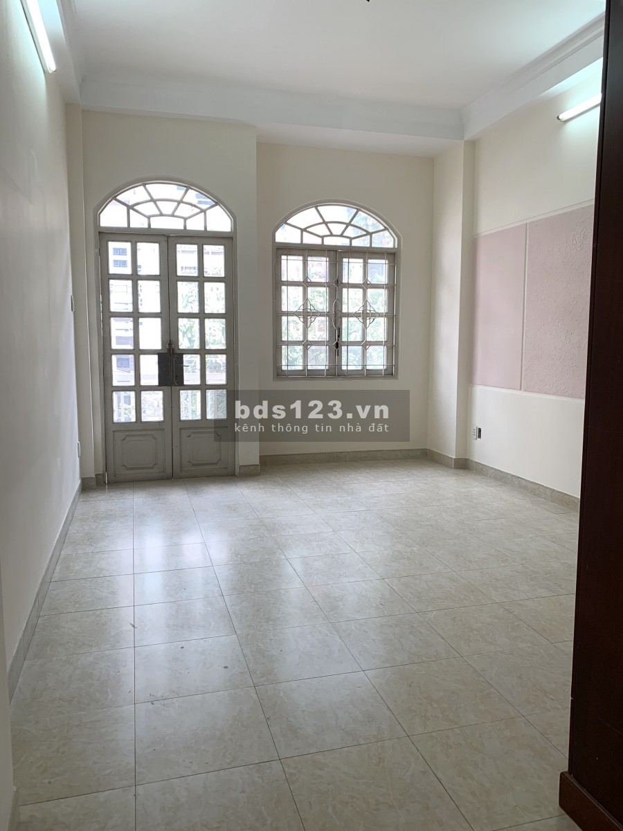 Nhà Nguyễn Hữu Cảnh, phường 22, dt 3.8x20m 4 sàn gồm 6 phòng 6wc, nhà mới.