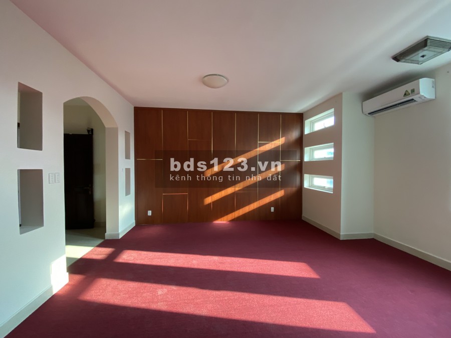 Cho thuê CHDV đường Cao Thắng 5x25m Trệt 3L-ST(12 Phòng ngủ)