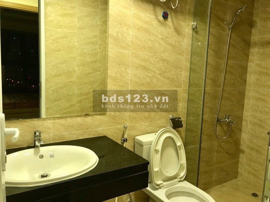 Cho thuê chung cư Sun Square 21 Lê Đức Thọ 120m 3PN 2WC Full nội thất cao cấp.L/H :0963146006