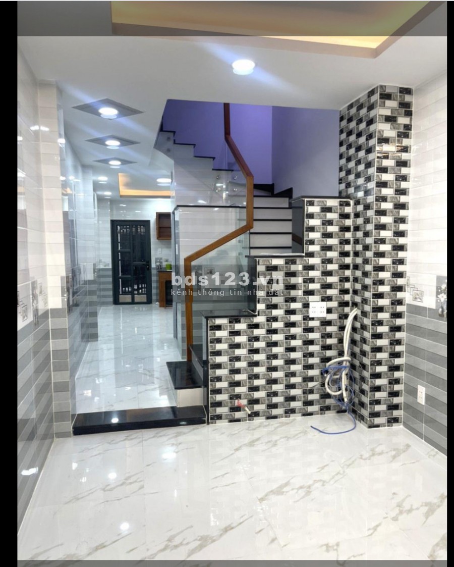 Nhà mới xây thiết kế cao cấp, hẻm 5M Cao Thắng Q10 Giá 22 triệu