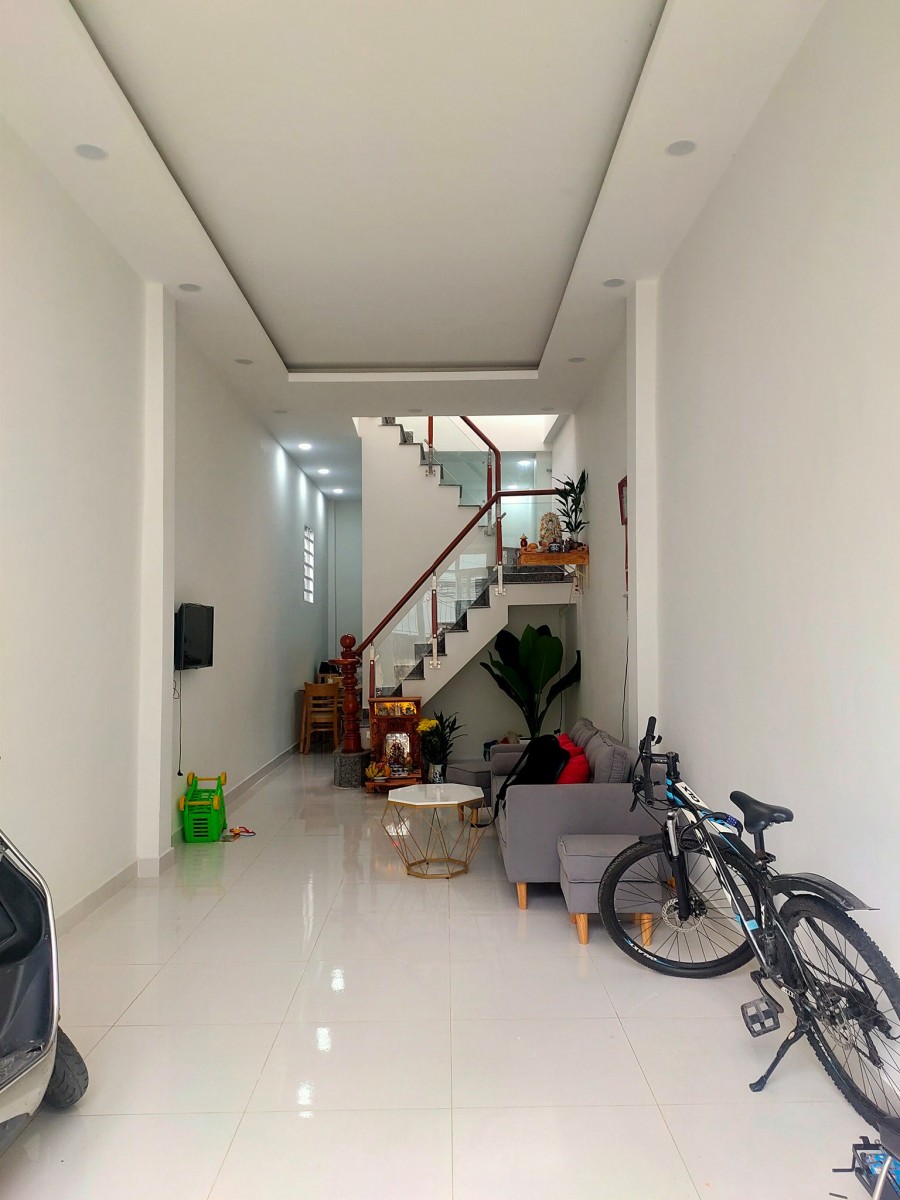 Bán nhà HXH chiều dài khủng Trần Xuân Soạn Quận 7 giá 4.6 tỷ