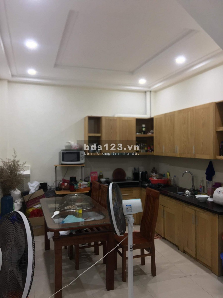 Siêu Hiếm Nhà 2 mặt thoáng dt 43m2 Trần Cung Sổ Đẹp giá 4.3 tỷ lh 0988842970