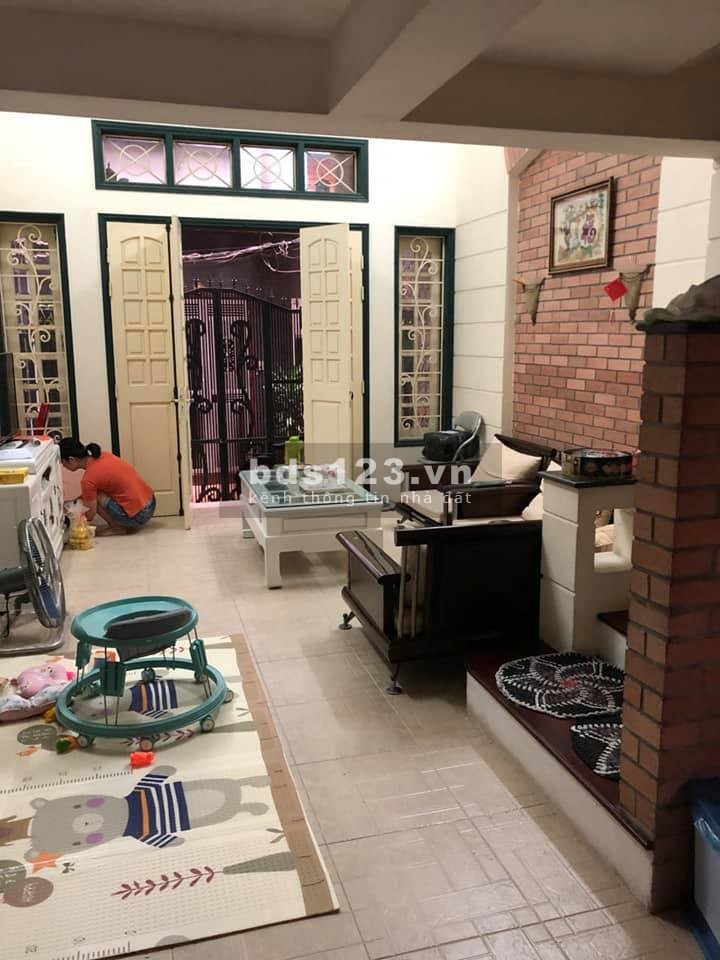 Bán gấp Trần Cung. Biệt Thự Mini dt 59m2 giá 4.5 tỷ lh 0988842970