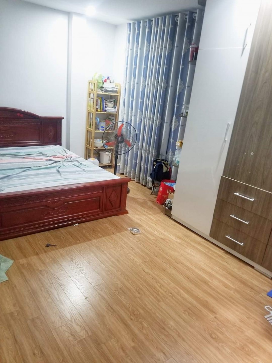 Bán nhà Mỹ Đình, DT 60m, 5T, MT 5.5m, ô tô đỗ cổng, giá 3.85 tỷ