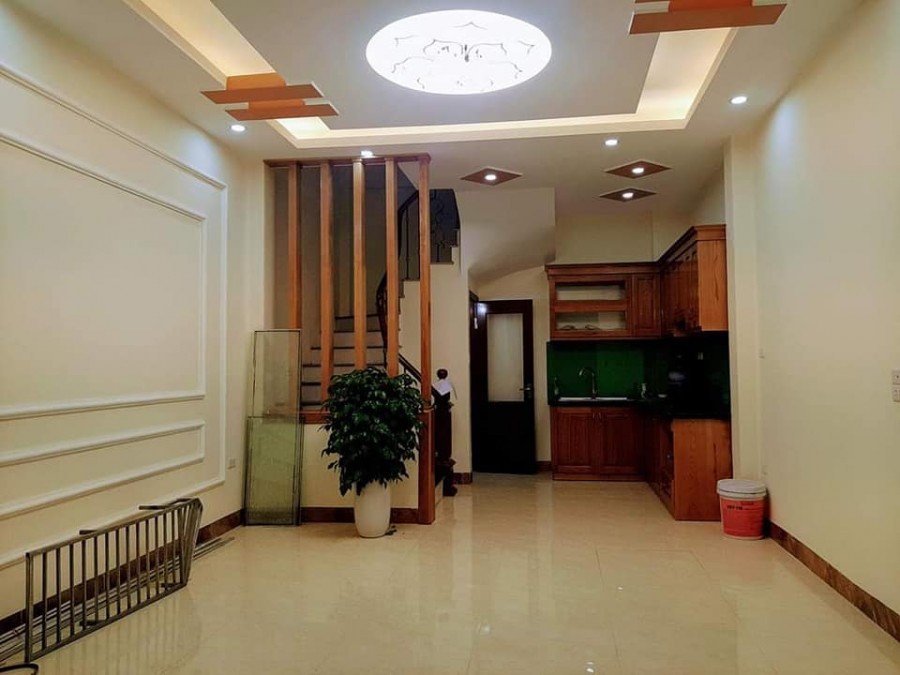 Nhà đẹp phố Nguyễn Khang, Cầu Giấy, 5m ra đường ô tô, 3 chiều thoáng vĩnh viễn, nhỉnh 3 tỷ