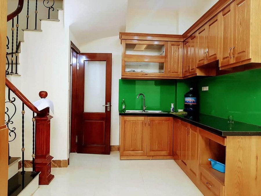Nhà đẹp phố Nguyễn Khang, Cầu Giấy, 5m ra đường ô tô, 3 chiều thoáng vĩnh viễn, nhỉnh 3 tỷ
