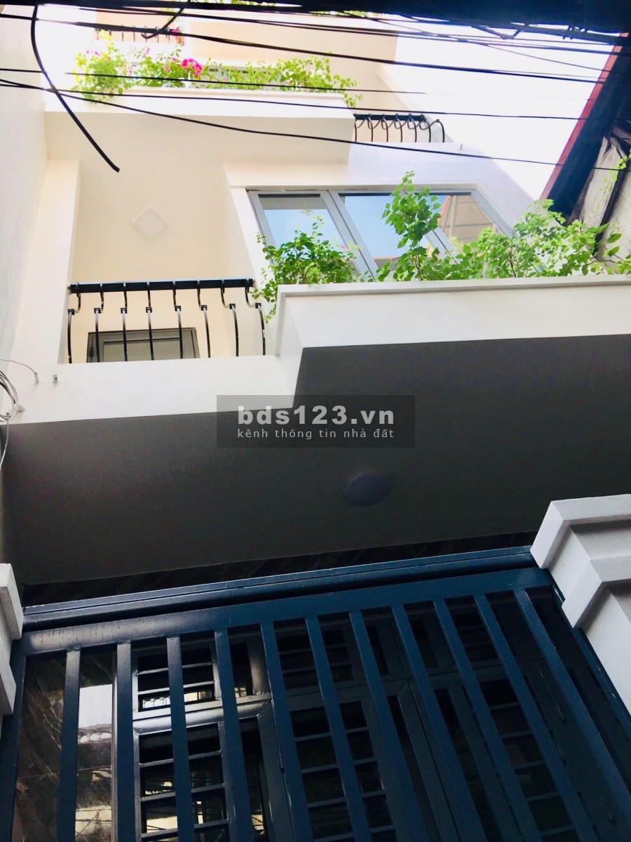 DIỆN TÍCH RỘNG - AN SINH ĐỈNH độc nhất 45m2*5T,3 tỷ ôtô đỗ cửa phân lô Phố Vọng