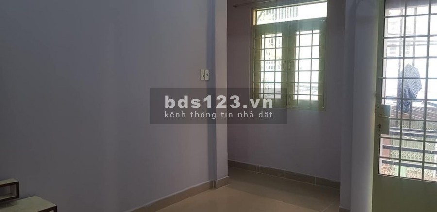 Bán Nhà Phố Gò Vấp HXH DT: 30m2, 2L, 3.8m x 9m, Giá Chỉ: 3.5 tỷ.