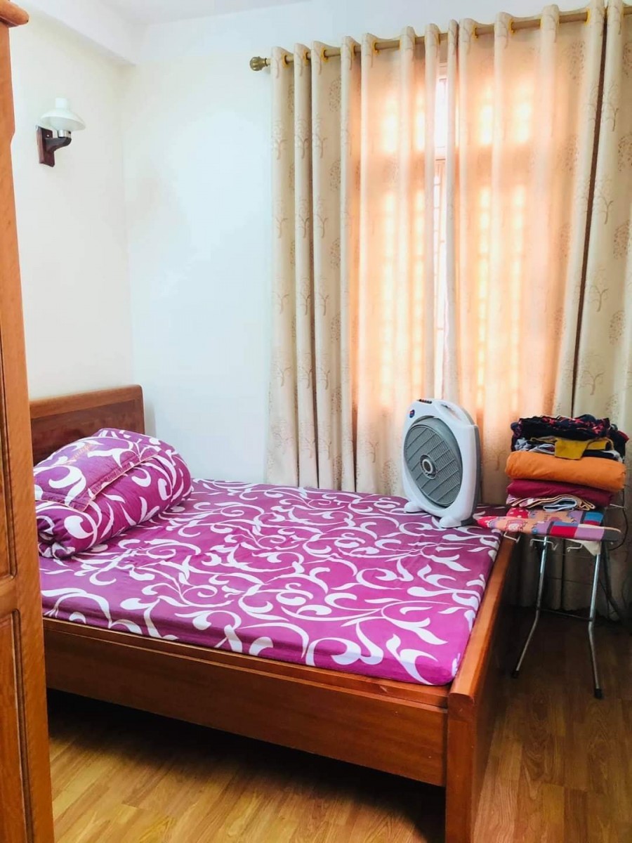 Bán Nhà Thái Thịnh 58m2, Gần Phố, Ngõ Thông Kinh Doanh, 5m Ra Ô Tô Tránh