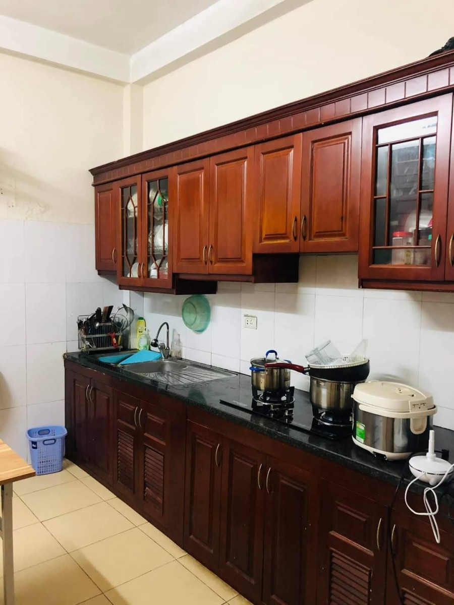 Bán Nhà Thái Thịnh 58m2, Gần Phố, Ngõ Thông Kinh Doanh, 5m Ra Ô Tô Tránh